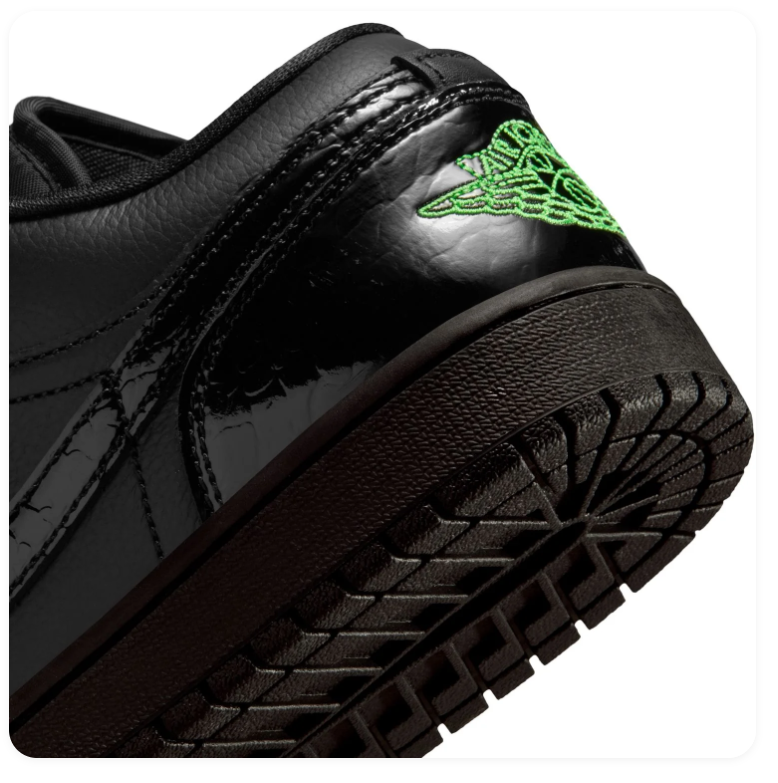 Air Jordan 1 Low 'Black Green' All Black Sneakers