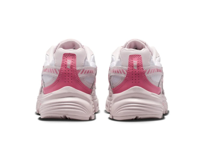 Nike Initiator 'Pearl Pink' Pearl Pink & Hyper Pink Retro Running Sneakers (WMNS)